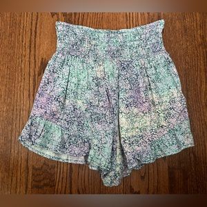 Fabric high waisted shorts size m